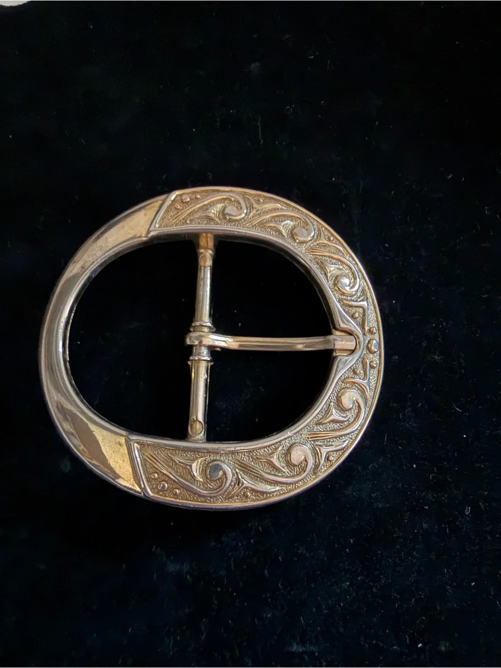 N/A elegant gold